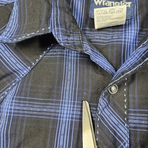 Wrangler Pearl Snap Shirt Mens Medium Button Down Black Plaid Cowboy Western - Picture 4 of 11